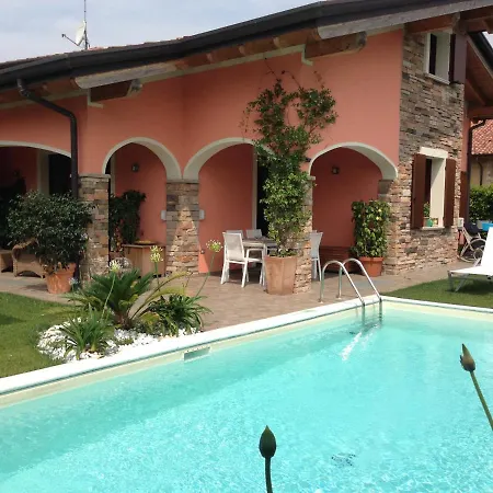 Villa With Pool *